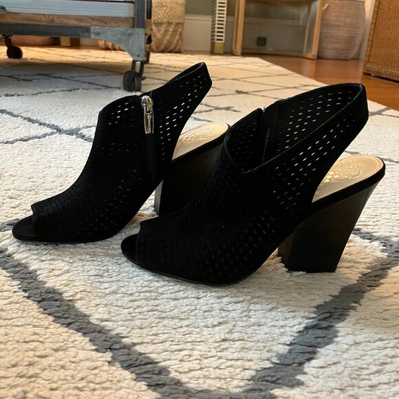 Vince Camuto black suede block heel sandals 6.5 - Picture 5 of 7